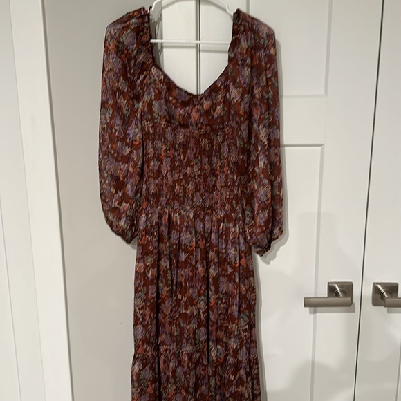 ASTR the Label Arlette floral sweetheart long sleeve maxi dress | x-small - Picture 4 of 6